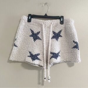 POL Plush Cozy Star Printed Lounge Shorts Size Large